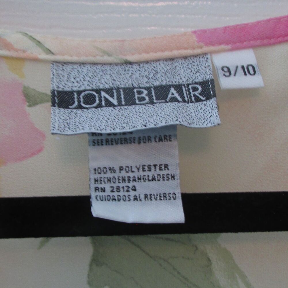 Joni Blair - Picture 3 of 3
